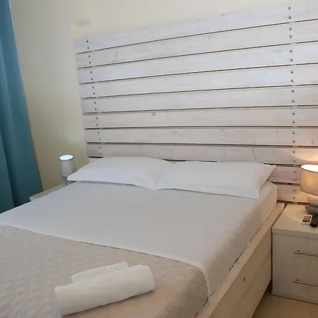 Hotel Hotel Saranda 3*
