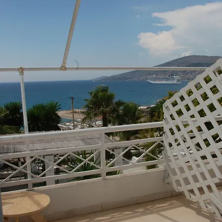Hotel Saranda Hotel 3*
