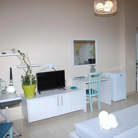 Hotel Hotel Saranda 3*